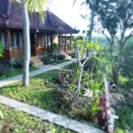 Kkorok Hill Cottage Toyapakeh Bagian luar foto